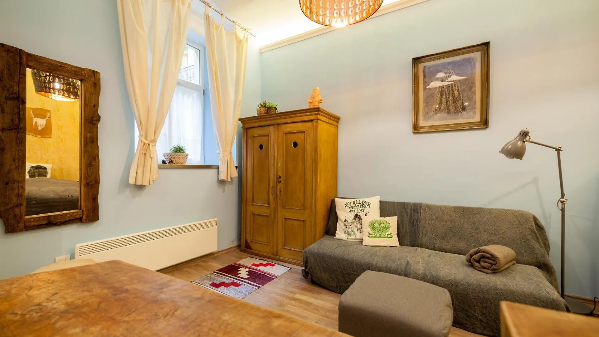 The Center Vintage & Hancrafted Boedapest Appartement